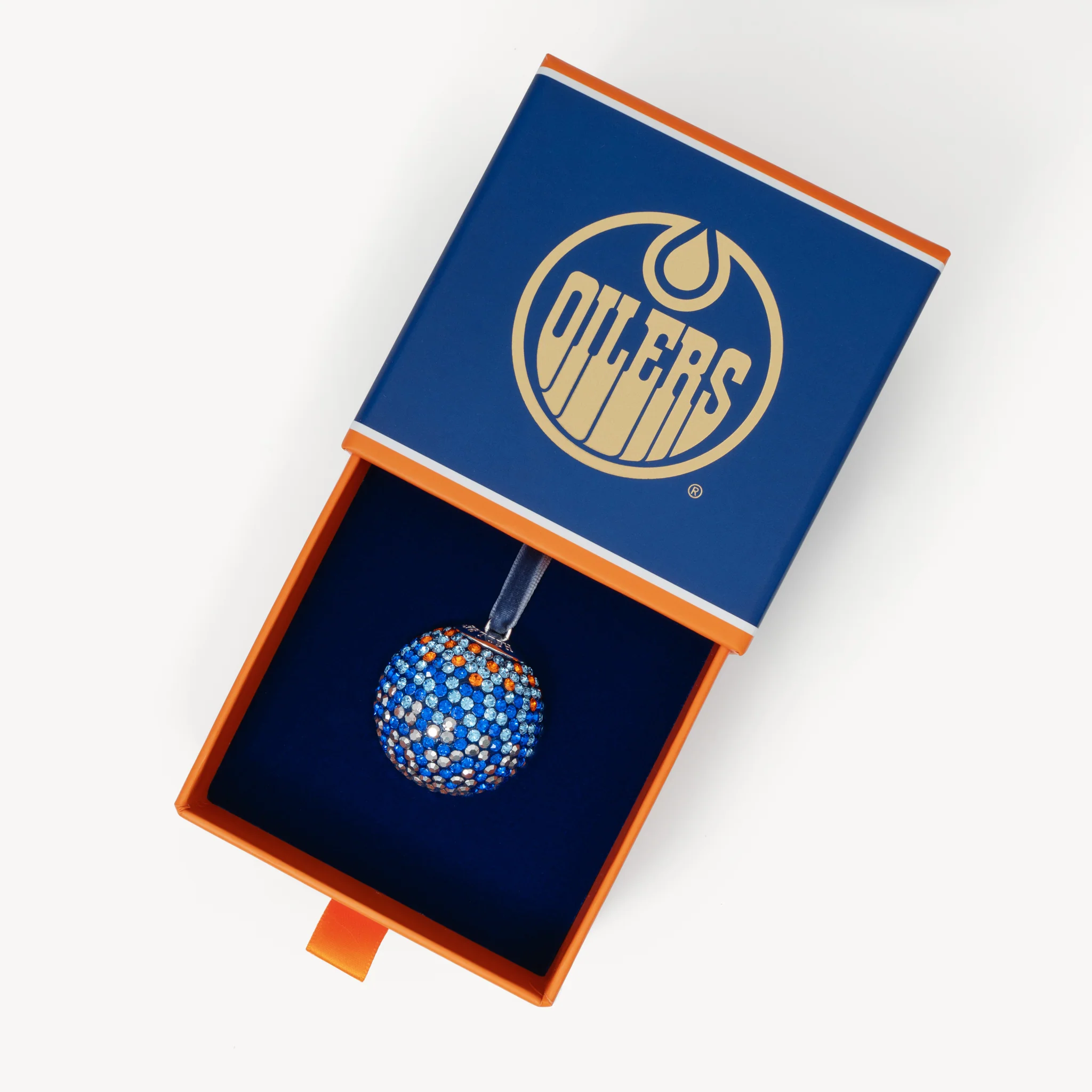 Edmonton Oilers Hillberg & Berk Fade Sparkle Ball Ornament - Image 4