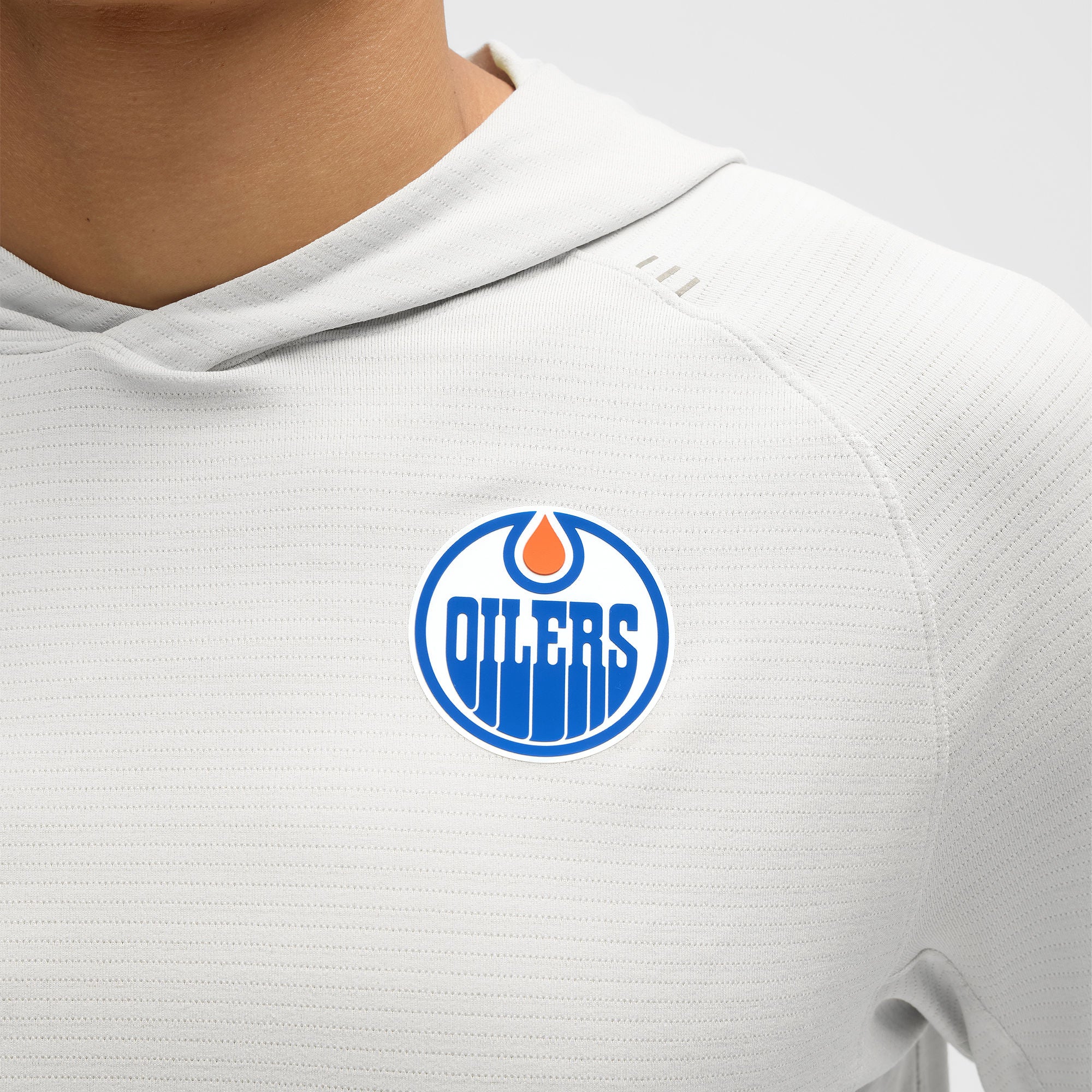 Edmonton Oilers lululemon License to Train Grey Hoodie - Image 5