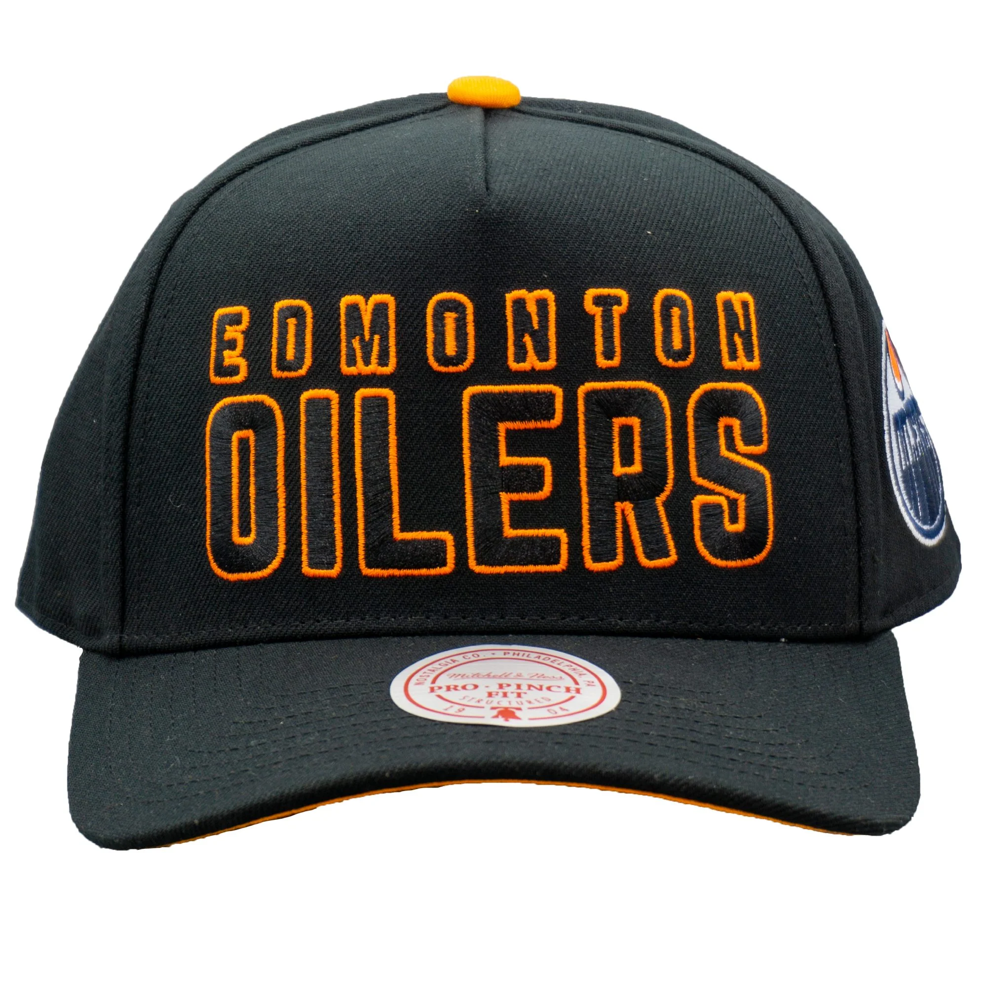 Edmonton Oilers Mitchell & Ness Black Classic Act Pro Pinch Snapback Hat - Image 2