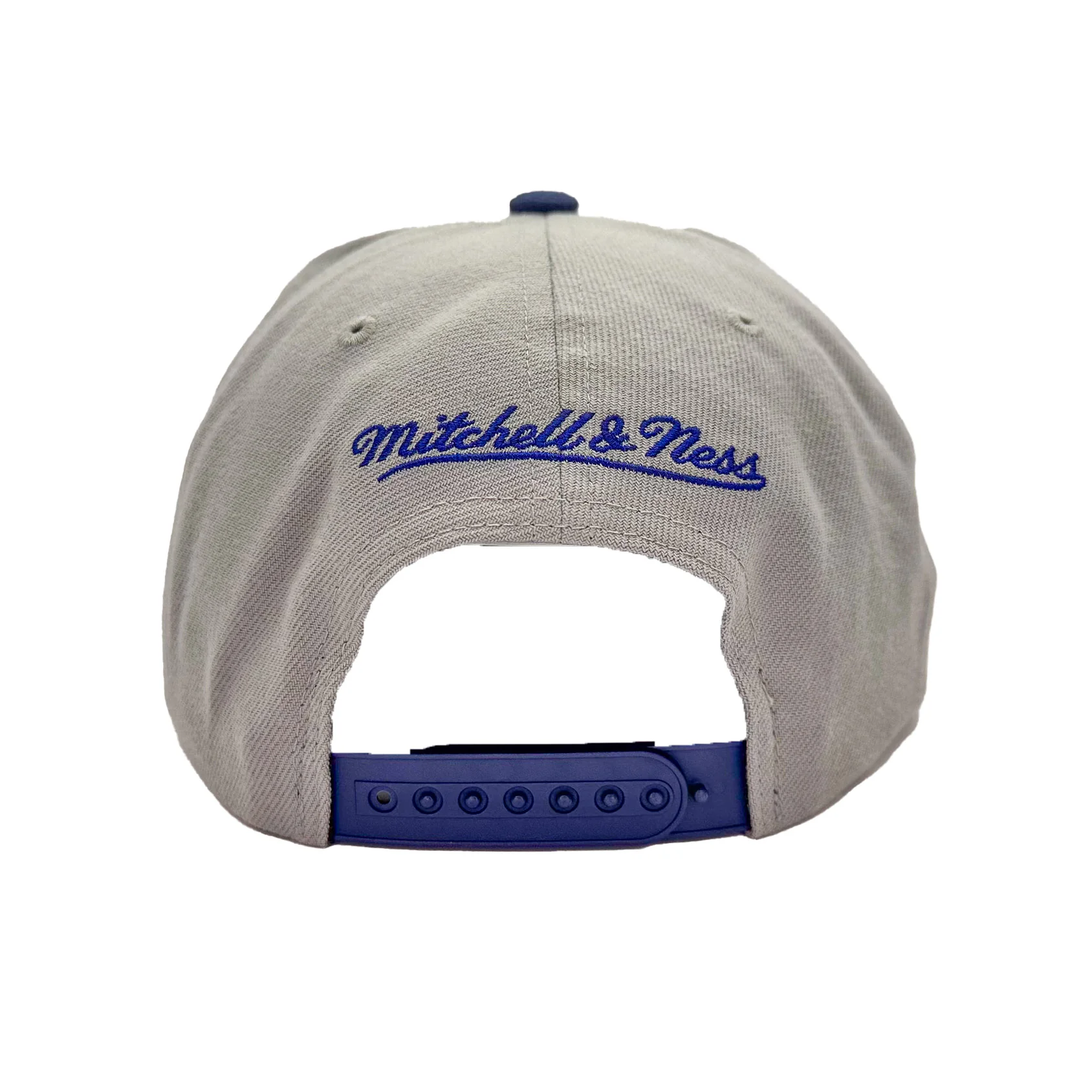Edmonton Oilers Mitchell & Ness Grey Knock Out Panel Snapback Hat - Image 2