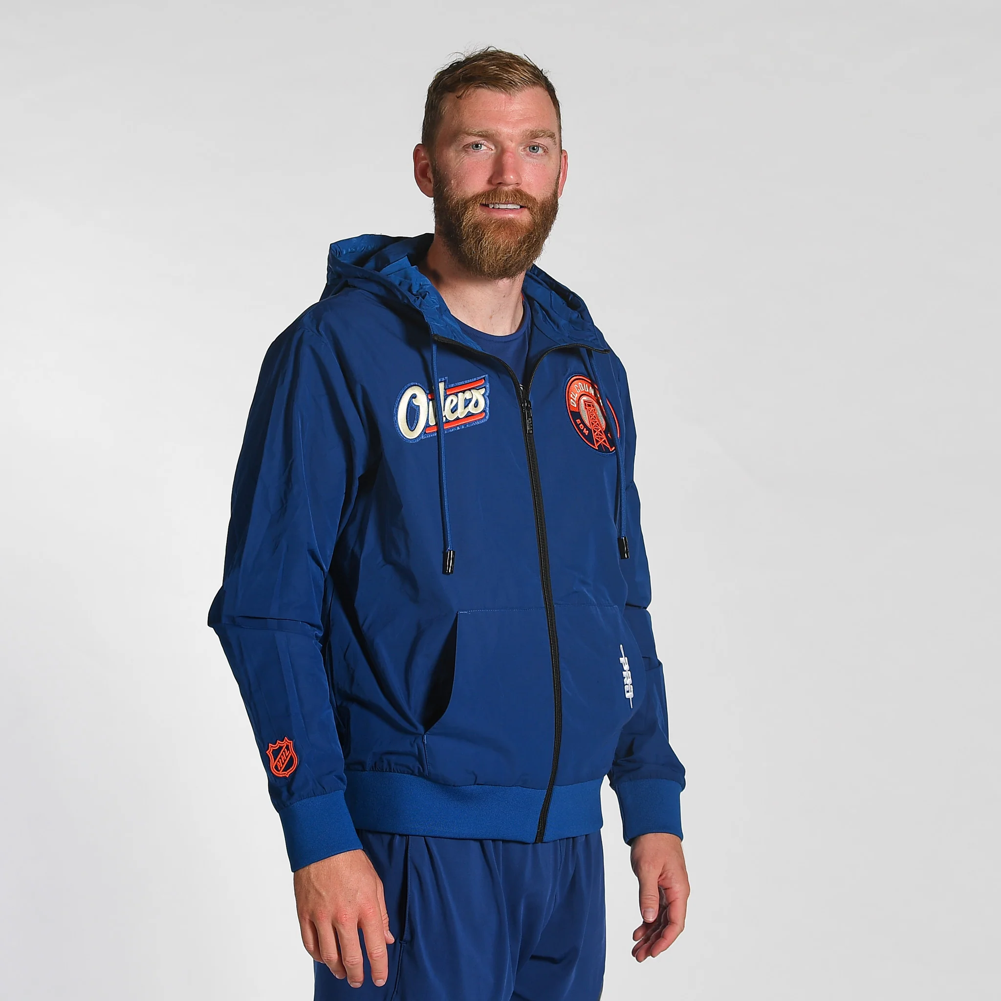 Edmonton Oilers Pro Standard Alternate Logo Royal Windbreaker Jacket - Image 3