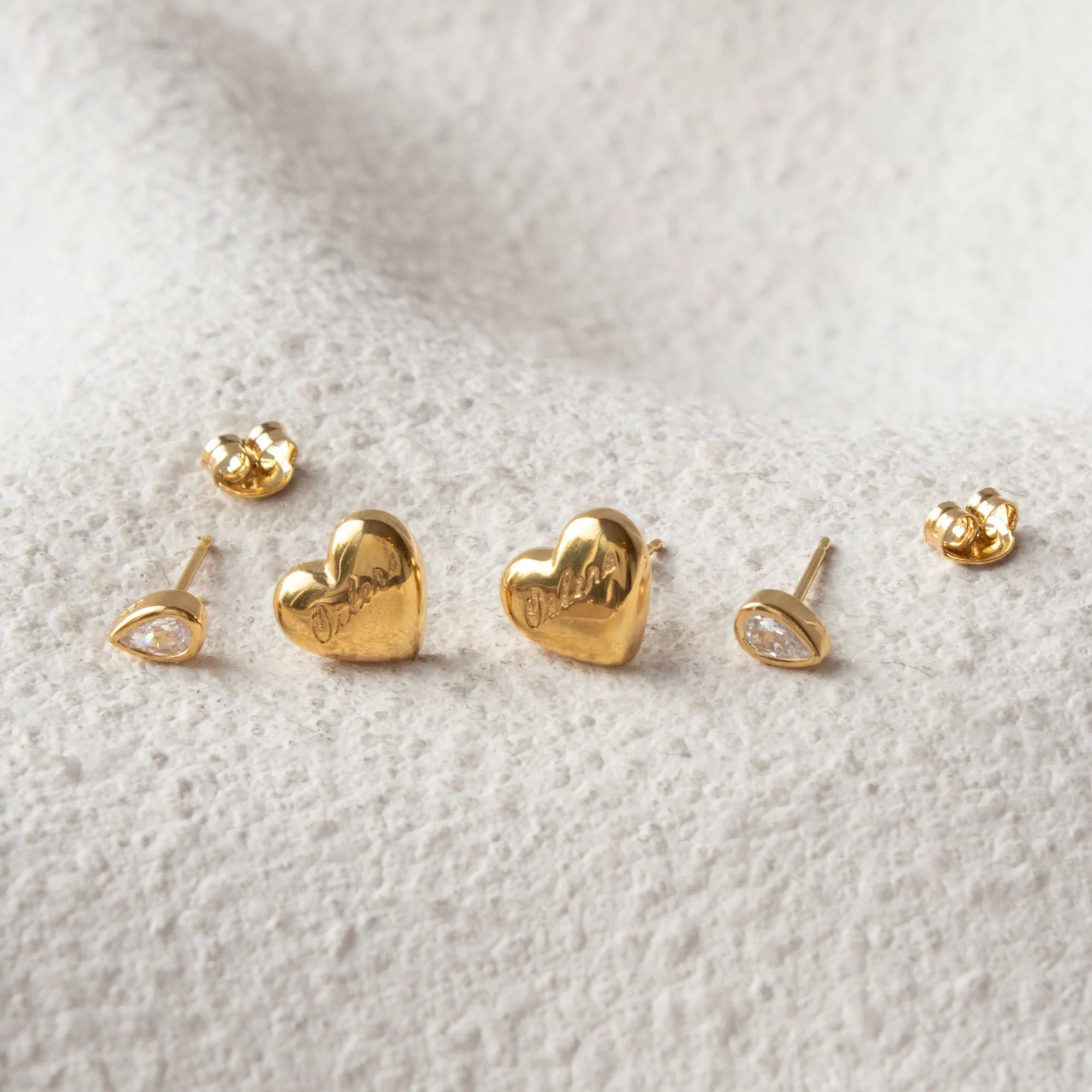 Edmonton Oilers So Pretty Cara Cotter Gold Earring Stud Pack - Image 3
