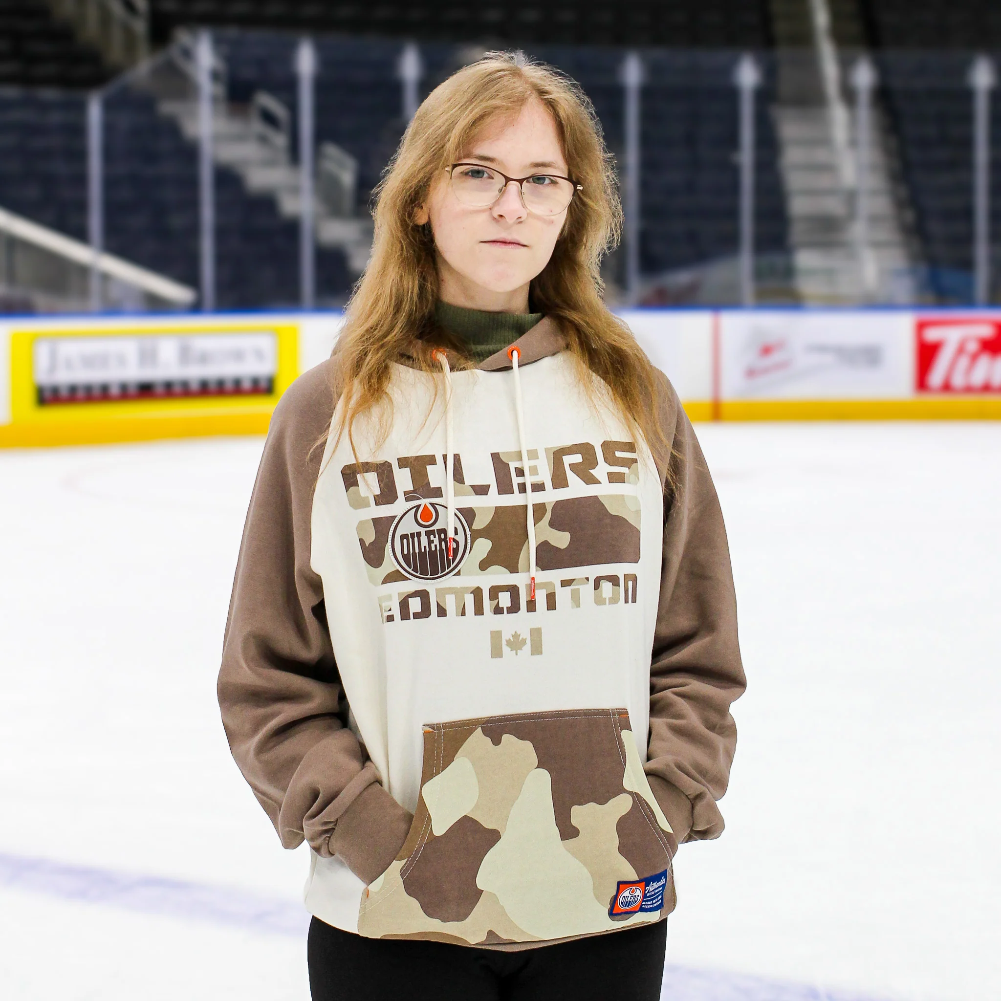 Edmonton Oilers Unisex Authentics Cream & Brown Neutral Camo Print Hoodie - Image 2