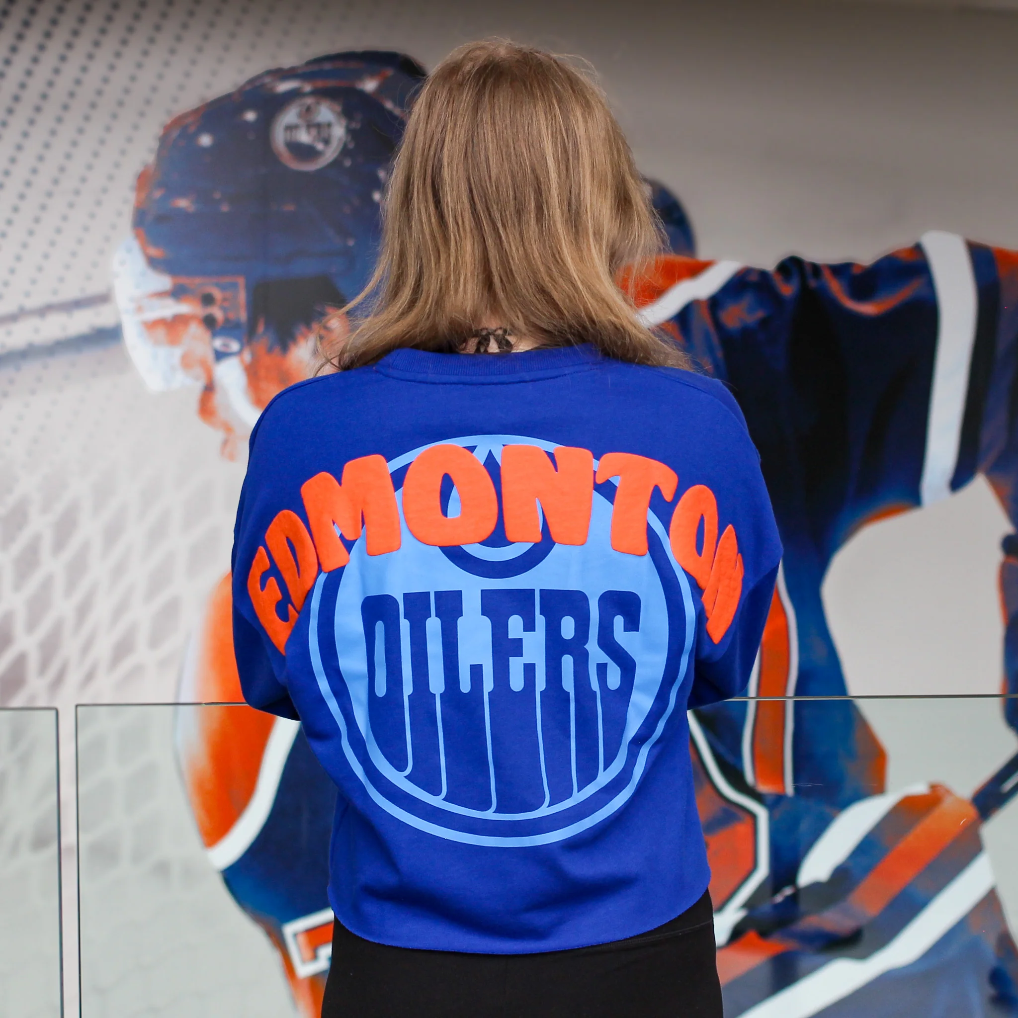 Edmonton Oilers Women's Authentics Blue Home Logo Puff Print Boxy Cropped Crewneck Sweatshirt - Image 2