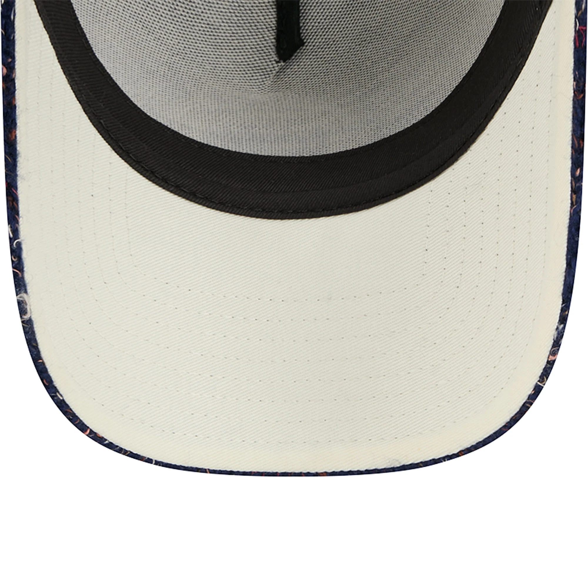 Edmonton Oilers Women's New Era Navy Knit 9FORTY Mesh Trucker Snapback Hat - Image 7