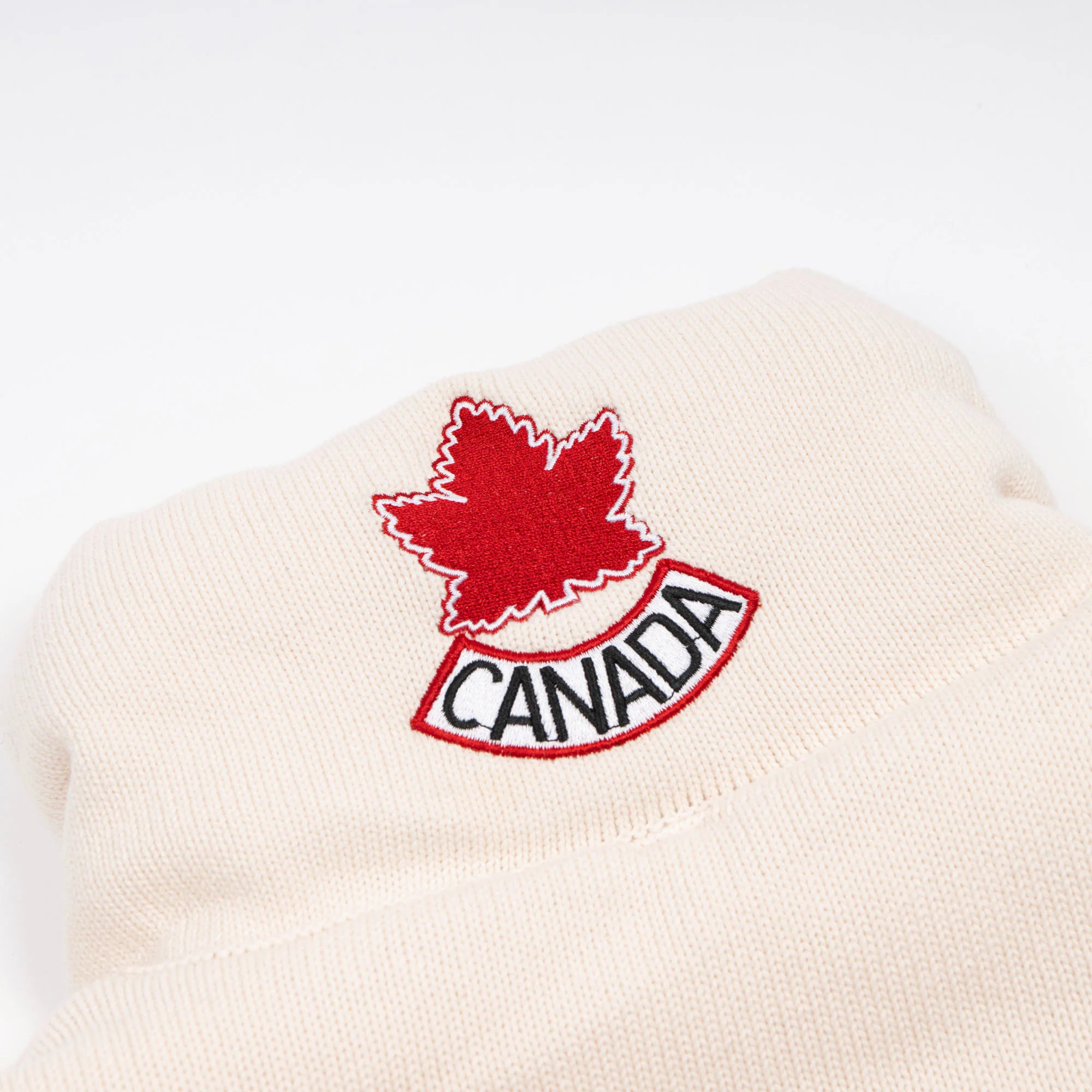 Hockey Canada Unisex Sports Club Atelier by Lauren McDavid Cream Après Knit High-Neck Cropped Puffer Jacket - Image 6
